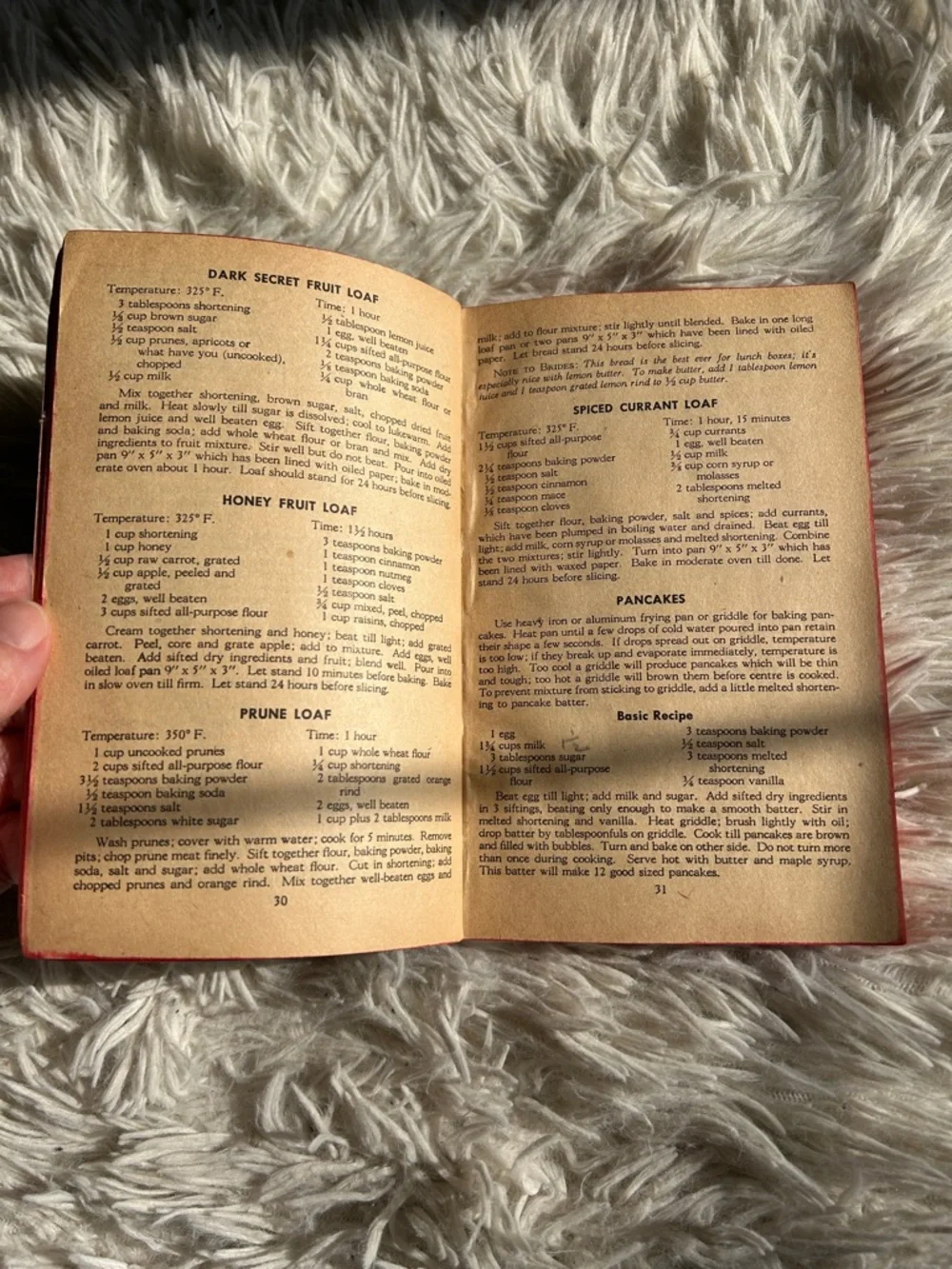 Kate Aitken's Canadian Cook Book - Olive Green Cover, vintage aesthetic, tamblyn - Picture 6 of 6